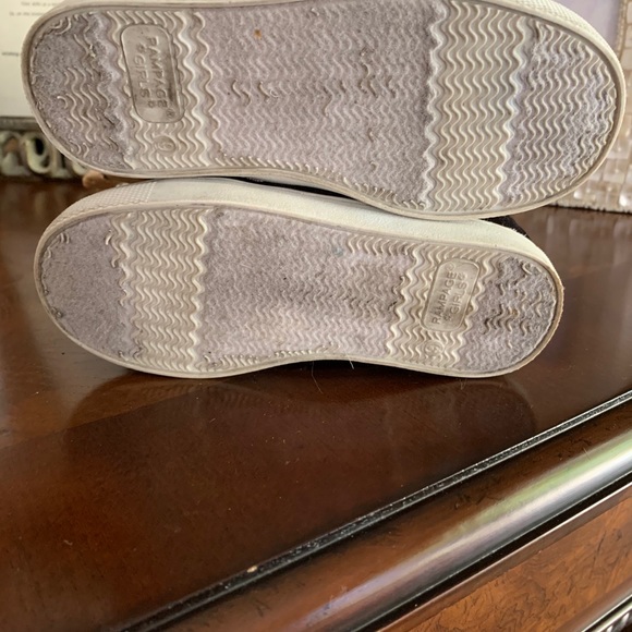 RAMPAGE GIRLS-9-✨EUC✨ BLACK VELVET W/FAUX FUR POMS - Picture 5 of 5